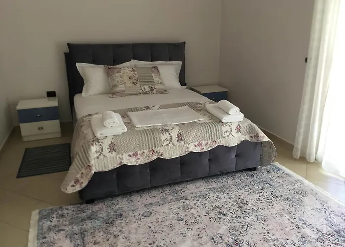 Vacation Home In Gjiri I Lalezit, Lalez, Durres
